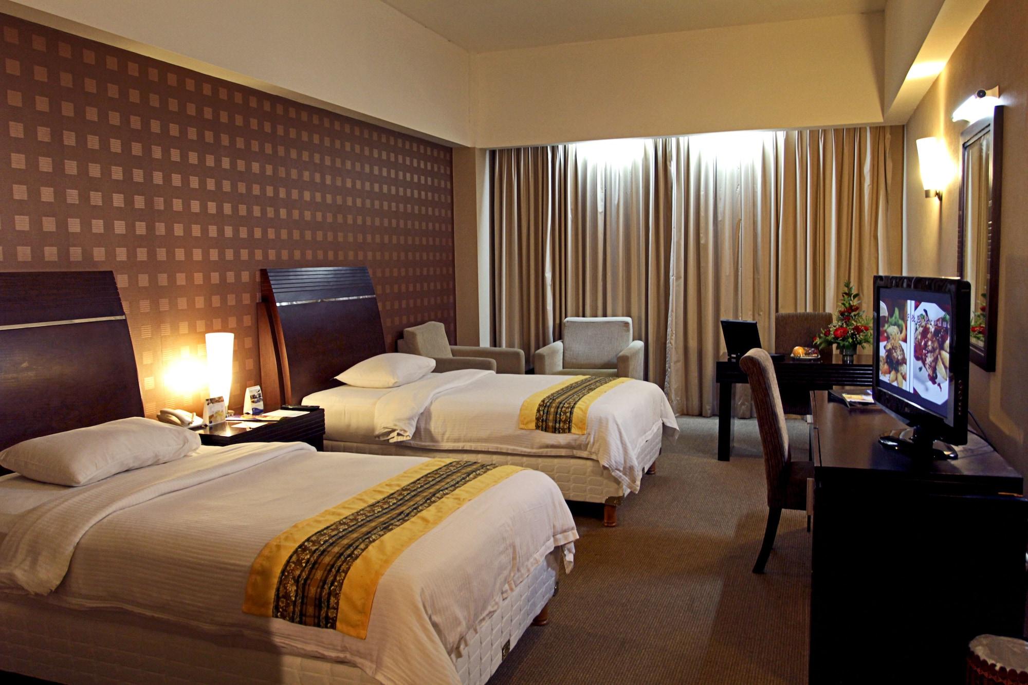 Grand Elite Hotel Пеканбару Екстериор снимка
