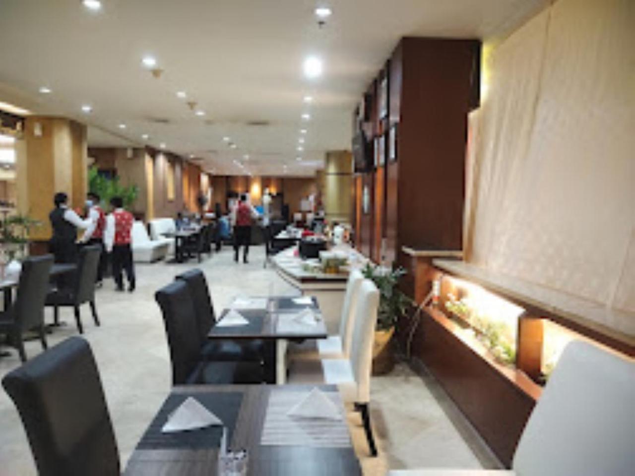 Grand Elite Hotel Пеканбару Екстериор снимка