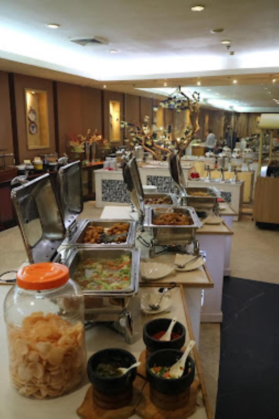 Grand Elite Hotel Пеканбару Екстериор снимка